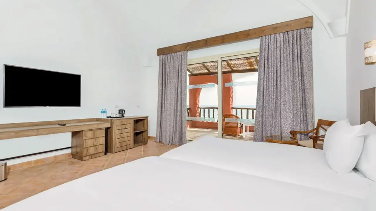 الفندق الباتروس فيتا ريزورت - بورتوفينو - مرسى علم